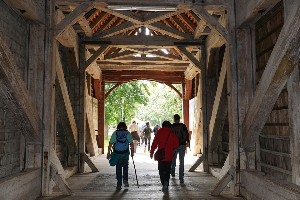 23 i 24 maja: Wszystko co musisz wiedzieć o Pinksteren `2021 w Holandii 9 wooden bridge 782256 960 720