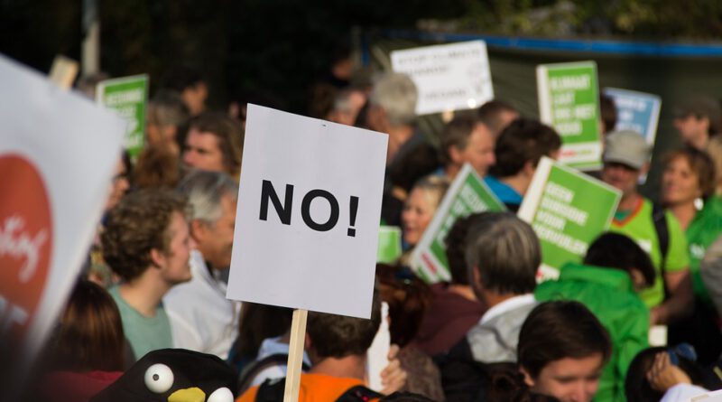 Holandia Amsterdam protest manifestacja 2020