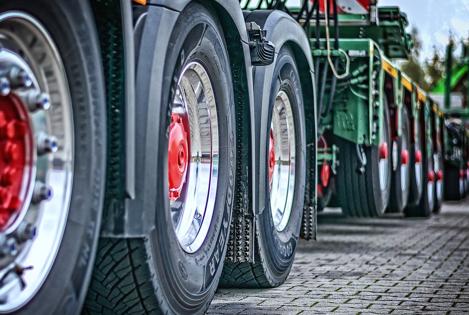 Wkrótce opłaty dla krajowych i zagranicznych TIR-ów za jazdę po Holandii! 11 truck 2920533 960 720