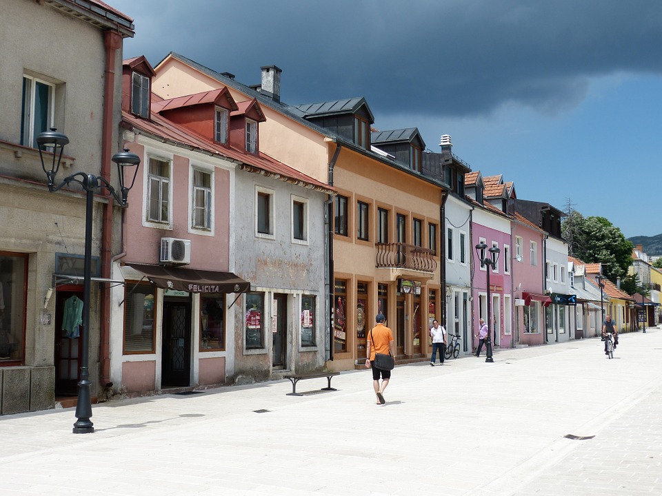 Koronawirus: Holandia przywraca zakaz wjazdu dla mieszkańców Serbii i Czarnogóry! 11 montenegro 823557 960 720