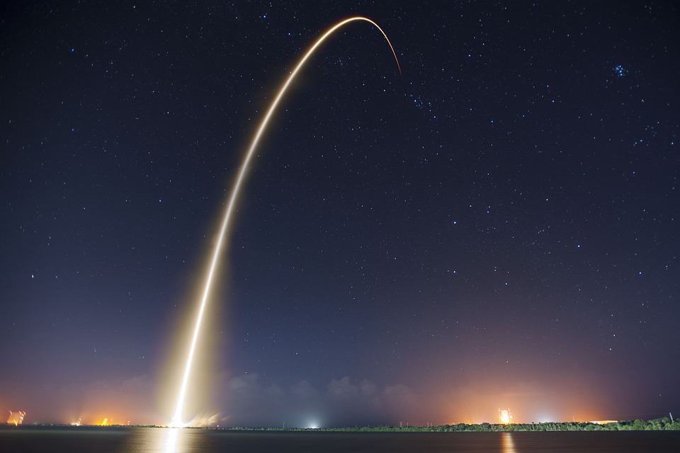 Rekordowa liczba raportów o UFO nad Holandią 10 rocket launch 693215 960 720