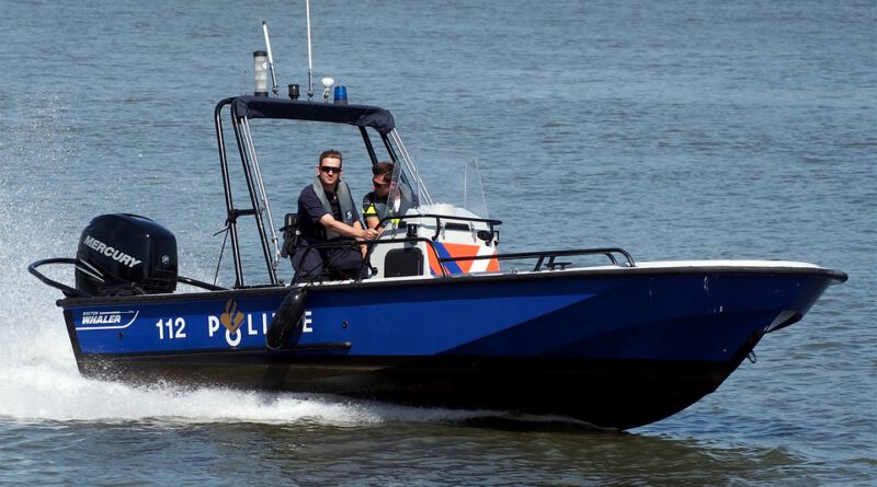 Holandia policja 2020