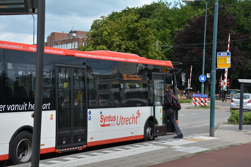 Holandia: Przez koronawirusa, co 5-ty pasażer jeździ na gapę! 8 bus 3335820 960 720