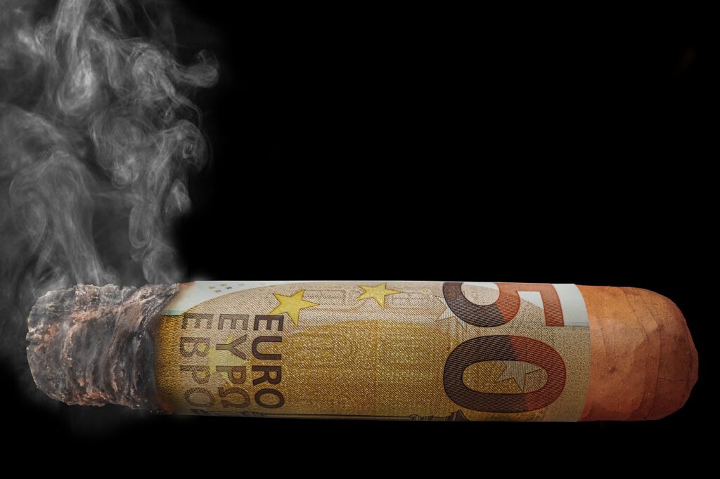 Holandia: Palacze sięgają coraz głębiej do kieszeni... 9 money 2846237 1280