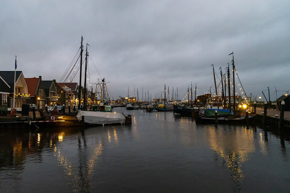 Nie wiesz dokąd się wybrać? Oto 5 najpiękniejszych wiosek w Holandii (2020) 15 harbor 4751393 960 720