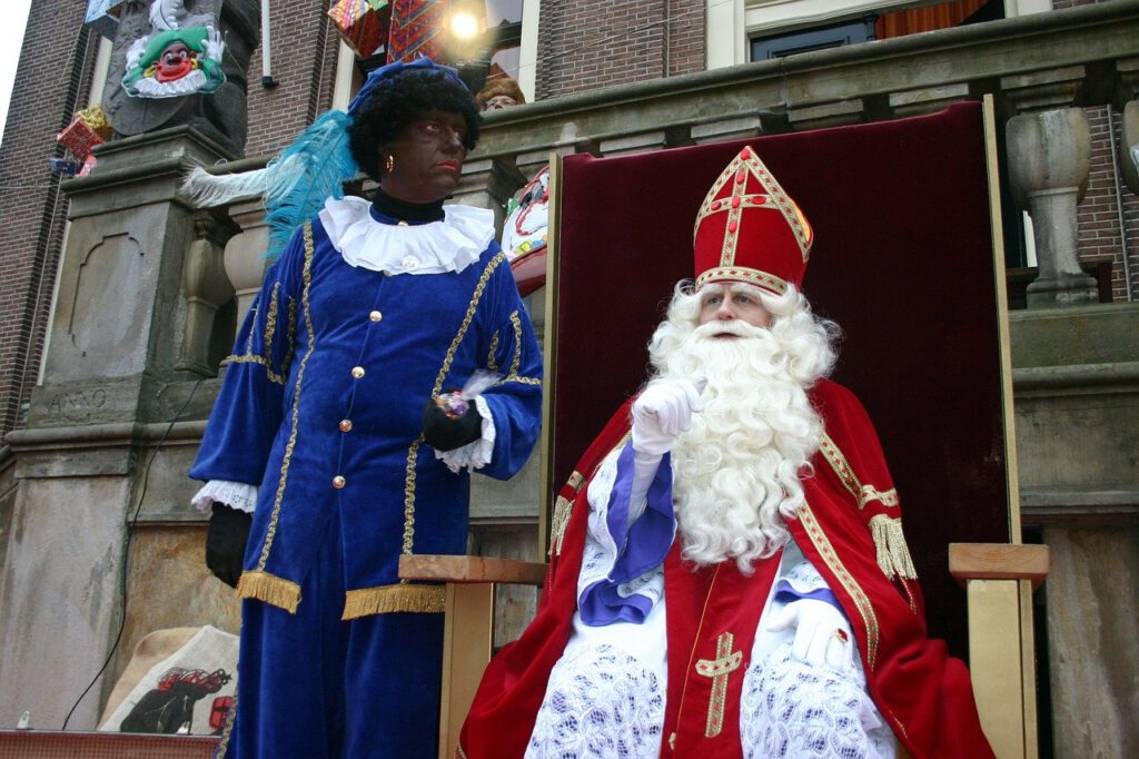Holandia: Biblioteki usuwają wszystkie książki z CZARNYM Piotrusiem! 8 sint and piet 559519 1280