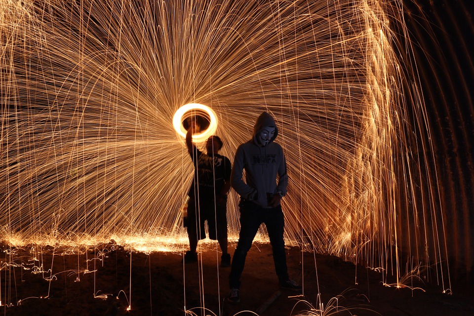 Koronawirus w Holandii: Maseczki obowiązkowe od 1 grudnia, zakaz fajerwerków w Sylwestra 13 steelwool 477318 960 720