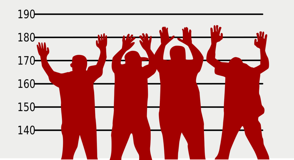 Niezły początek godziny policyjnej: 3600 mandatów, 25 aresztowań, starcia z Policją 8 suspects 1294323 1280