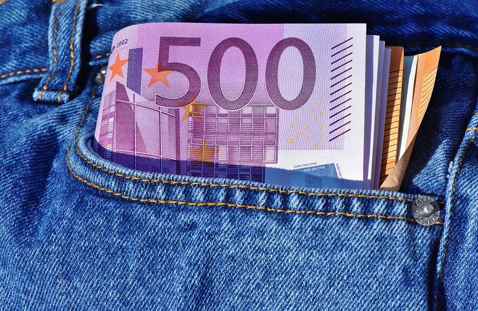 Supermarket Hoogvliet: Holenderski sąd wyjątkowo łagodnie potraktował złodziei z Polski 9 money 3115981 960 720