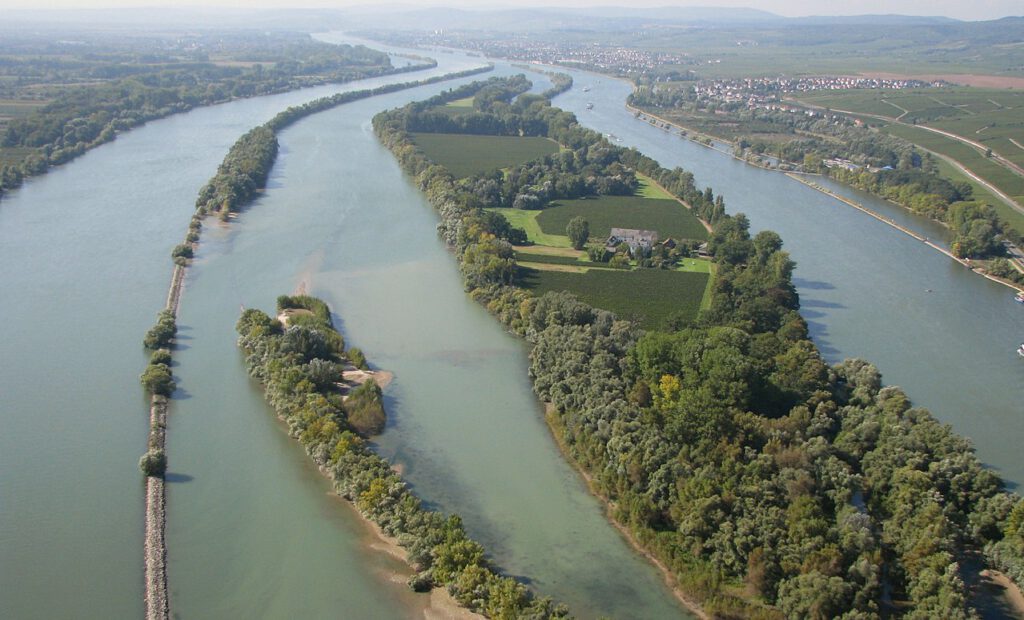 Powódź w Holandii! Pod koniec tego tygodnia wyleją 3 rzeki - Ren, Waal i Ijssel! 8 ren