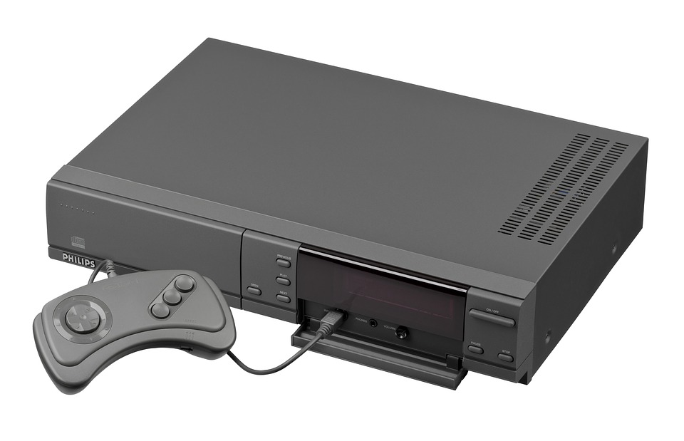 Co zostanie z holenderskiego Philipsa? Po żarówkach i świetlówkach, pod młotek idzie sprzęt AGD! 12 video game console 2202606 960 720