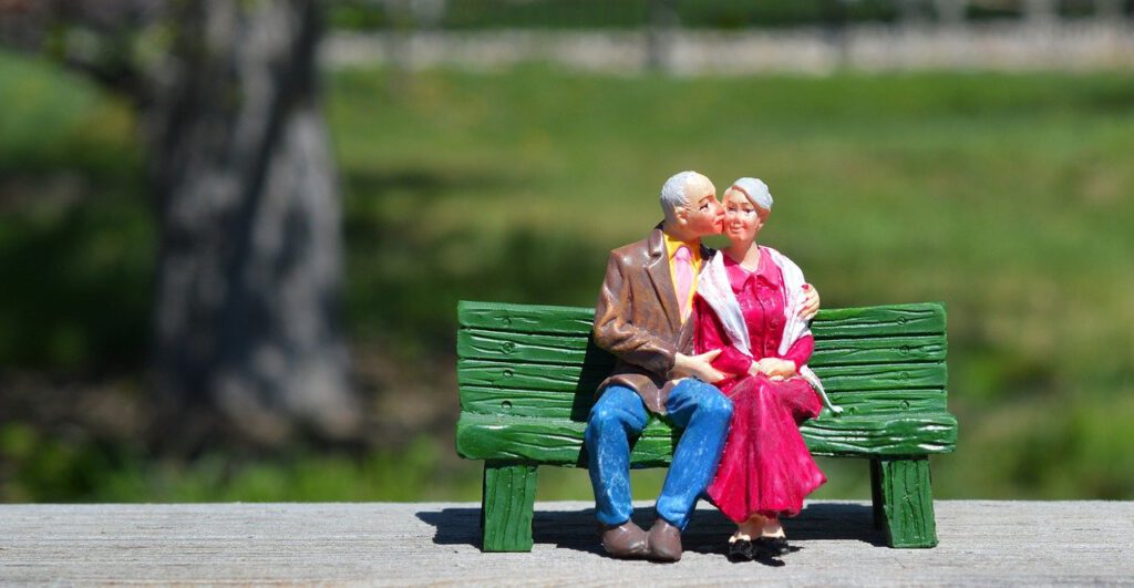 110 lat życia: Nigdy nie miała makijażu i nie brała żadnych lekarstw! 8 old couple 2313286 1280