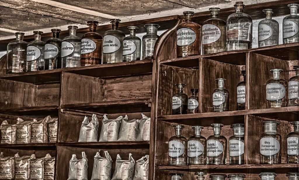 110 lat życia: Nigdy nie miała makijażu i nie brała żadnych lekarstw! 9 pharmacy 3377670 1280