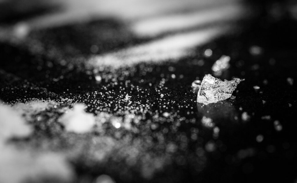 100 kg dziennie: wykryto największą w NL wytwórnię 'mety', zatrzymany Polak 8 methamphetamine 5960885 1280