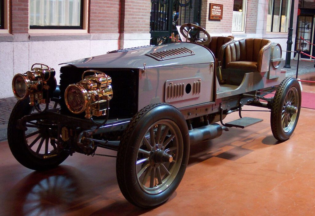 Pierwszy SUV na Świecie powstał w Holandii... 120 lat temu! 8 1280px Spyker 60 H.P. 1903