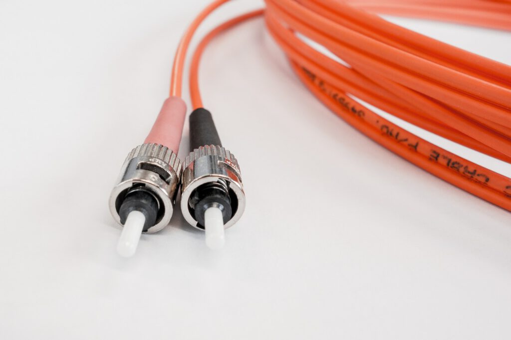 Światłowód: Ma go już prawie 1/2 rodzin w Holandii! 9 kabel