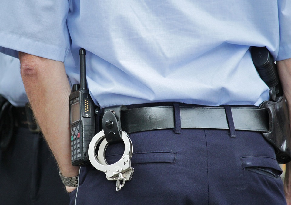 Holandia: Jak śmiertelnie przestraszyć policjanta? 8 sli