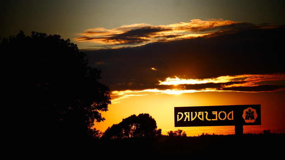 Nudzisz się w weekend? Oto 7 miast wartych odwiedzenia! 11 sunset 4607293 960 720