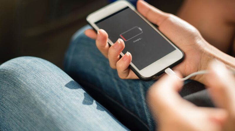 Holandia mandaty komórka telefon grzywna 2022