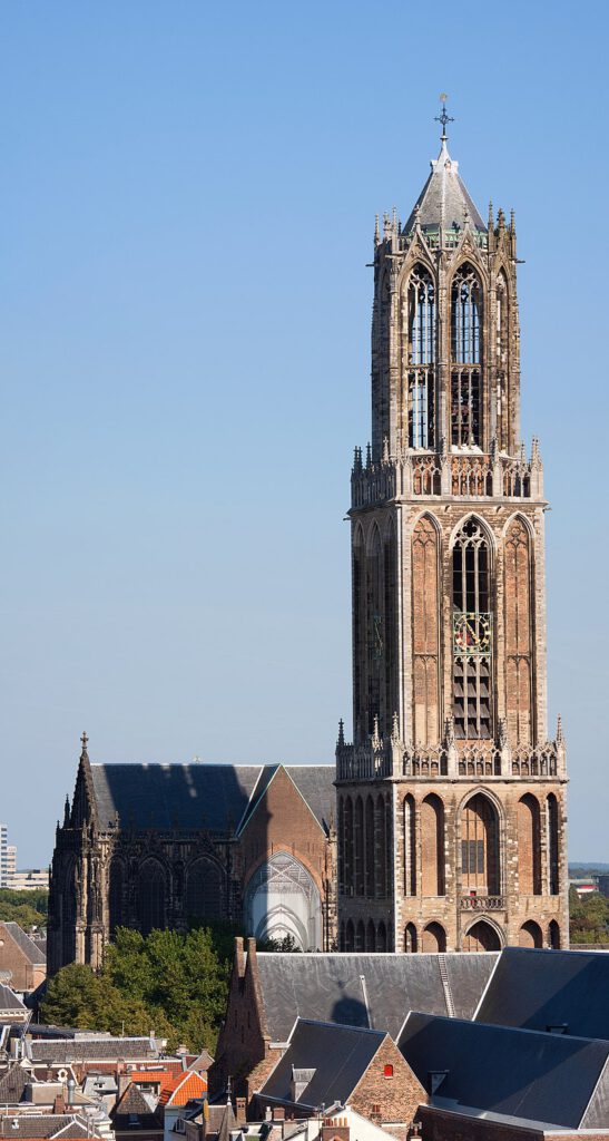 Rotterdam ma najwyższy budynek w Holandii (i z najdroższymi mieszkaniami) 13 DomTorenUtrechtNederland
