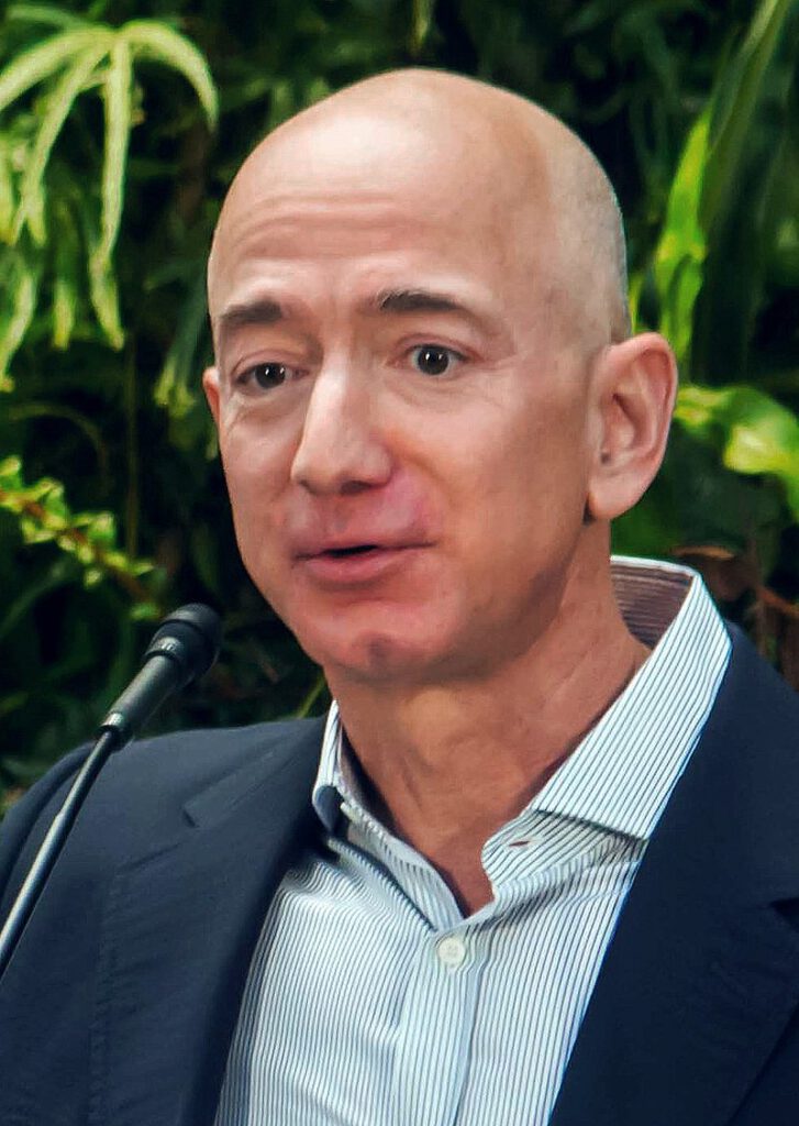 Jeff Bezos at Amazon Spheres Grand Opening in Seattle 2018 39074799225 cropped