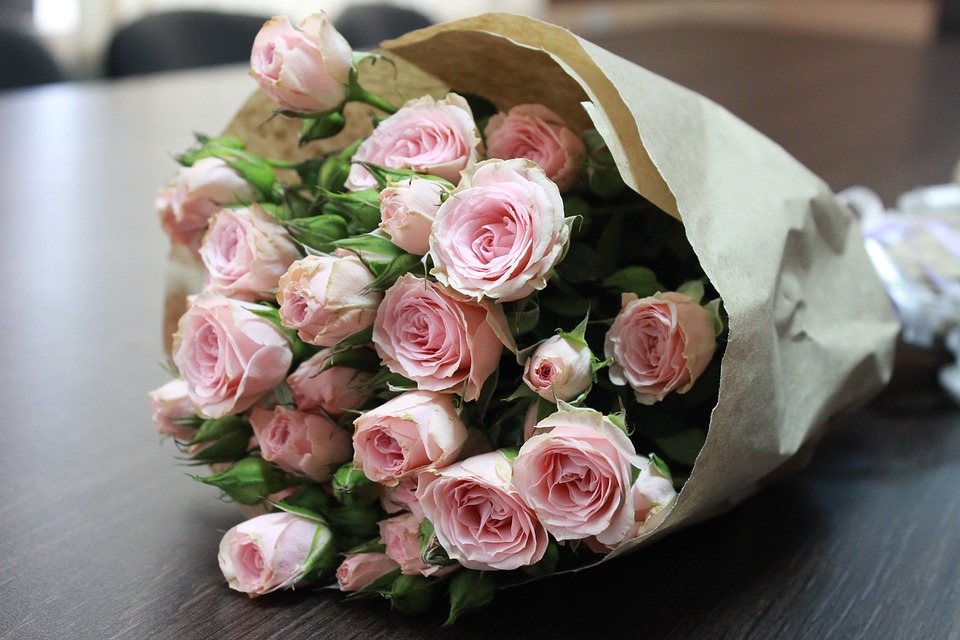 Walentynki `2022 w Holandii: Romantyczne bukiety są ciężkie od pestycydów! 10 wedding 3222532 960 720