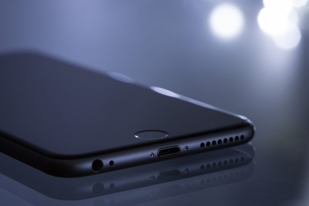 Holandia: W poniedziałek 7 marca syreny alarmowe zawyją w całym kraju! 11 apple gc00bb7e92 1280