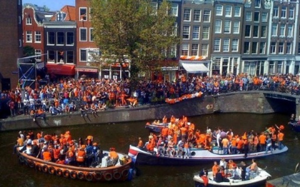 Wszystko co musisz wiedzieć o Dniu Króla (Koningsdag) 8 d0