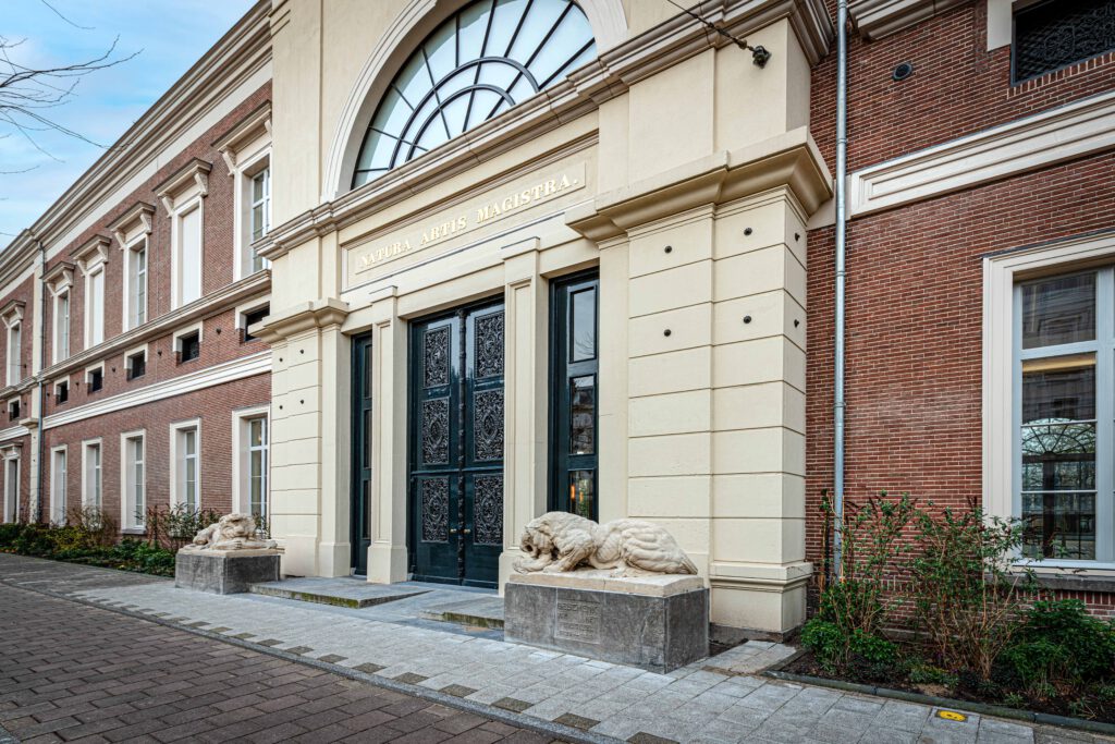 Od 10 maja Holandia ma nowe, niesamowite muzeum! 15 ARTIS Groote Museum 03 Plantage Middenlaan © ARTIS Maarten van der Wal
