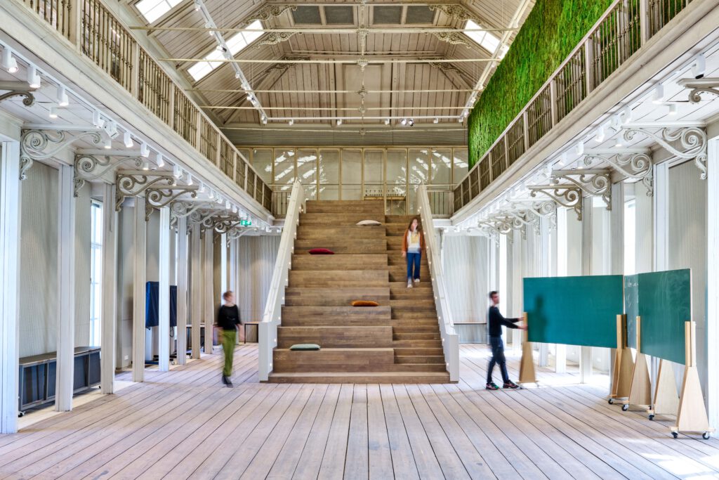 Od 10 maja Holandia ma nowe, niesamowite muzeum! 12 ARTIS Groote Museum 11 Oostzaal © ARTIS Maarten van der Wal
