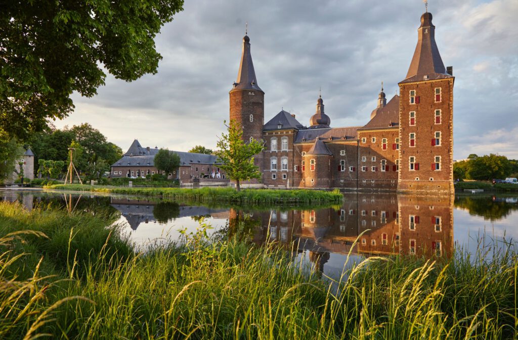 Kasteel Hoensbroek najpiękniejszym zamkiem w Holandii 9 286035382 5166328250119641 2622662227277009220 n