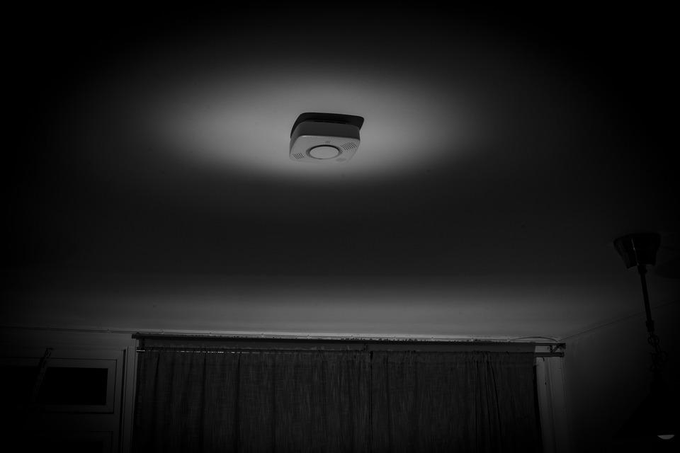 Nowy obowiązek od 1 lipca: Dotyczy każdego domu i mieszkania! 8 smoke alarms 6932303 960 720