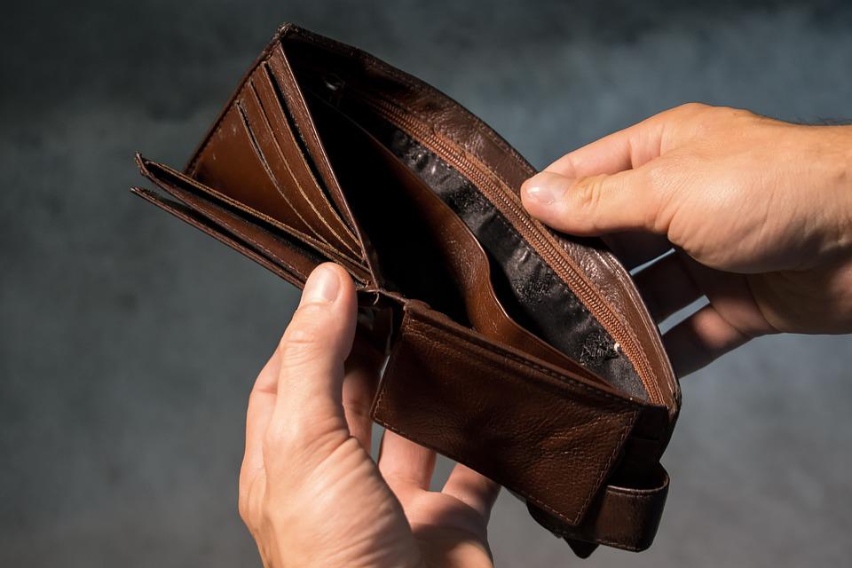 W najbiedniejszym mieście Holandii matki kradną jedzenie aby nakarmić dzieci! 11 wallet 3548021 960 720