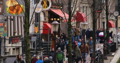 Holandia Amsterdam Dzielnica Czerwonych Latarni 2023 marihuana zakaz