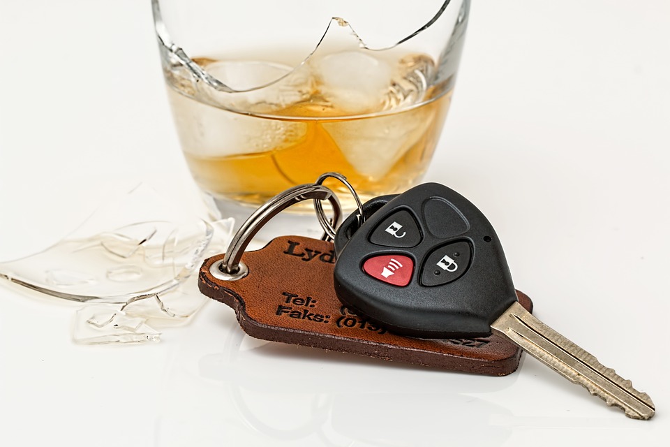 Holandia: Rekordowa liczba mandatów za alkohol i narkotyki za kierownicą! 8 drink driving 808790 960 720