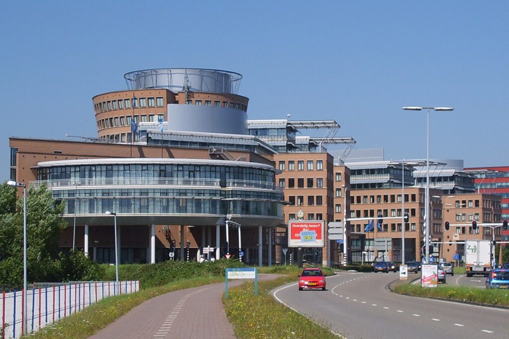 Albert Heijn Headquarters by Niels Kim