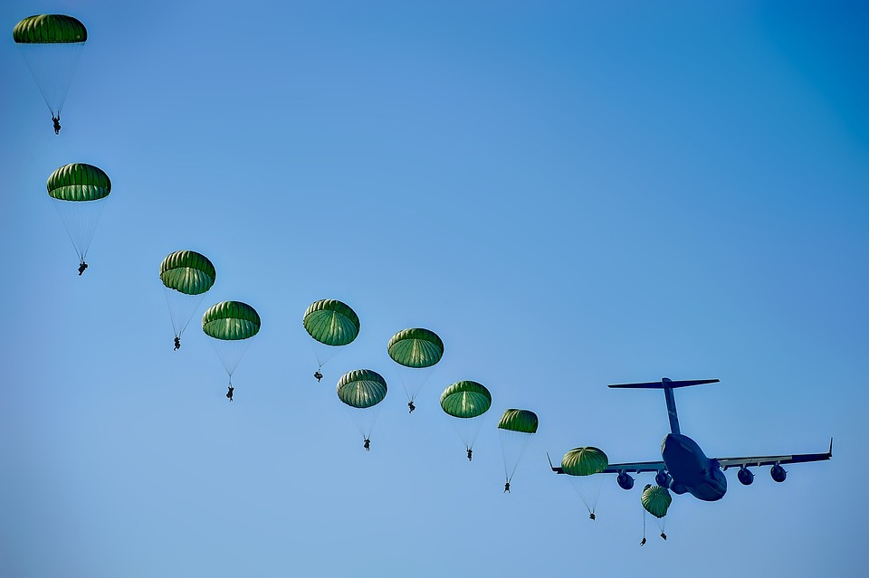 Nadciąga wojna? Czy holenderska młodzież 17+ idzie do wojska? 10 army 1708094 960 720