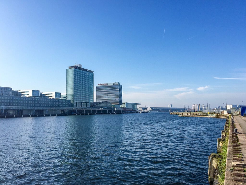 amsterdam 2392480 1280