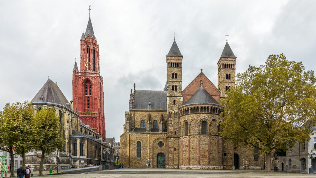 Sint Janskerk en Sint Servaasbasiliek Maastricht 40301