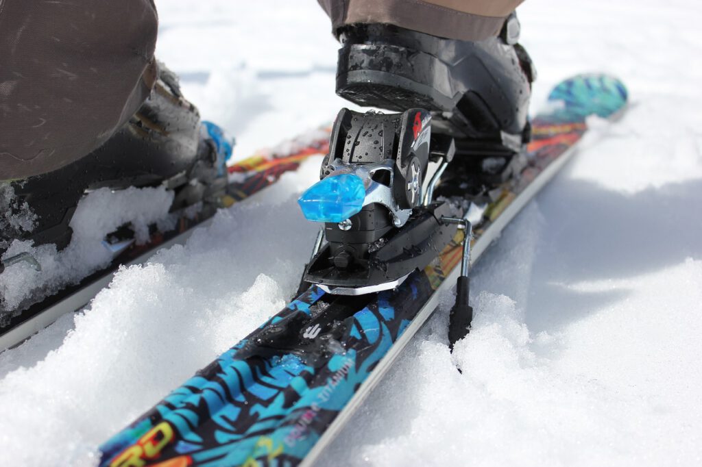 ski 810500 1280