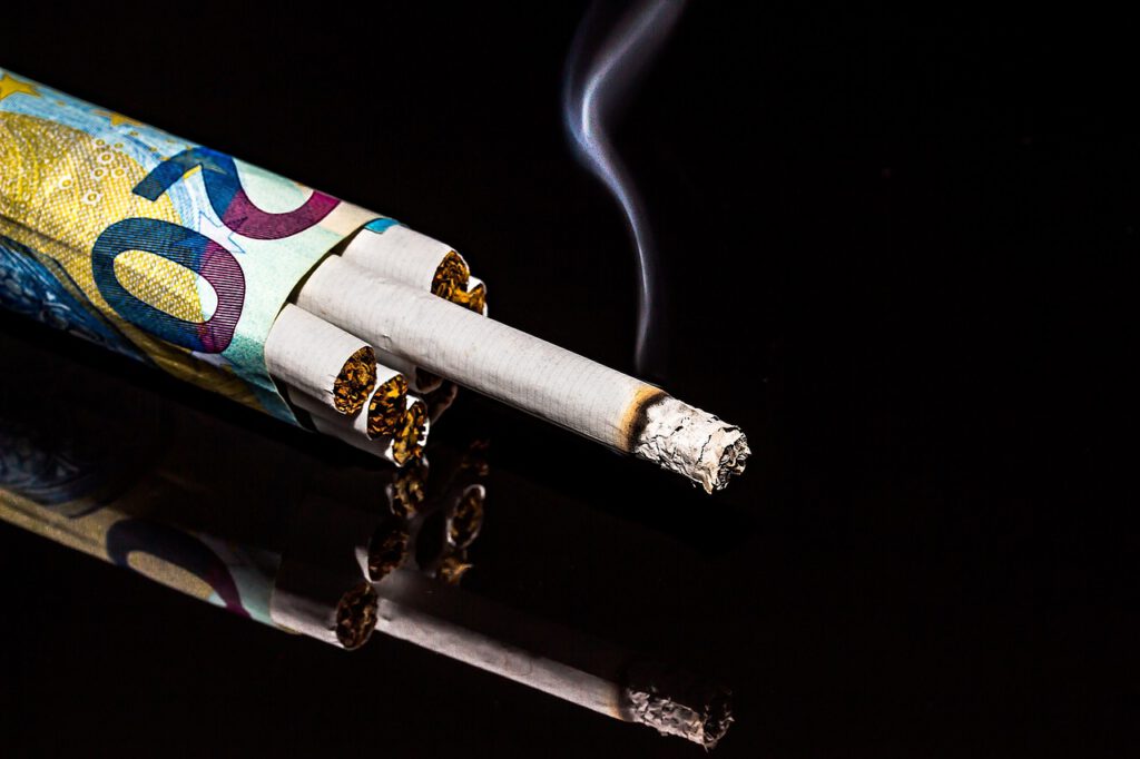 cigarettes 1981772 1280