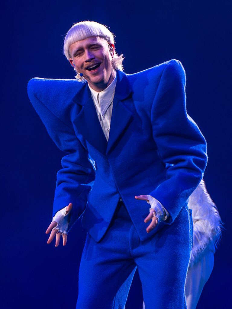 Joost Klein semi finals Eurovision 2024 03 cropped