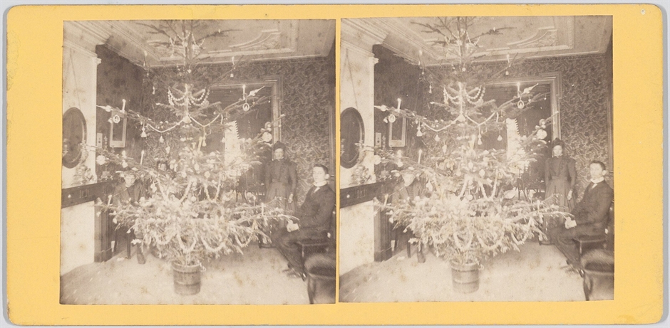 anwc00335000001 interieur van een woning in de eerste helmersstraat met gedecoreerde kerstboom i
