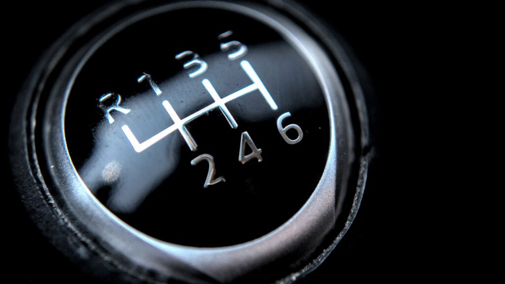 driving stick 7164391 1280