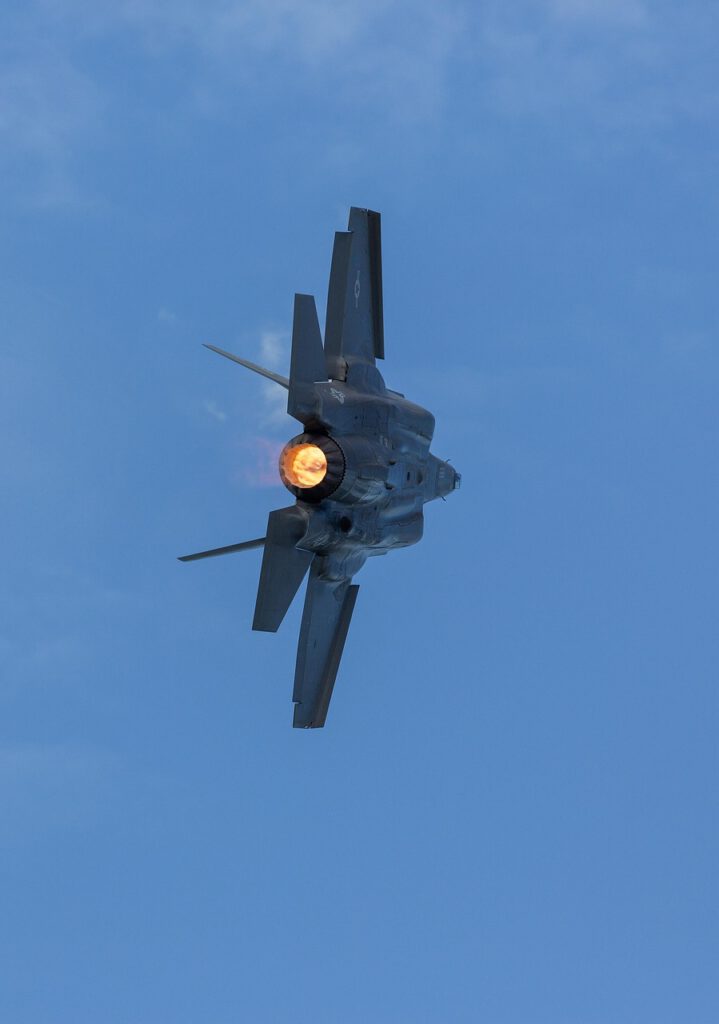 fighter 4611645 1280